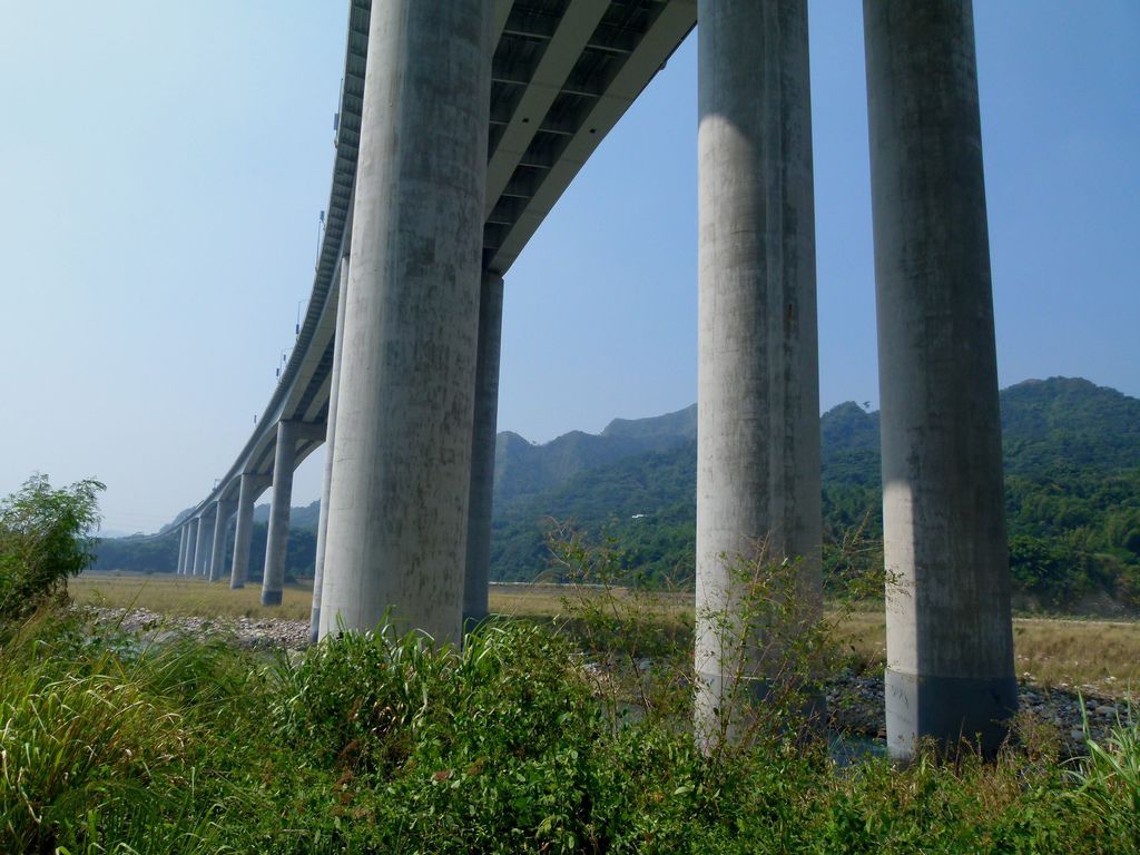 0288南投縣國姓鄉橋聳雲天 0288南投縣國姓鄉橋聳雲天