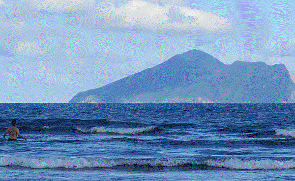 龜山島.gif