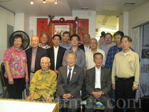 姜太公釣魚-姜子牙/道教鼻祖，元始天尊/字子牙他三十二歲拜元