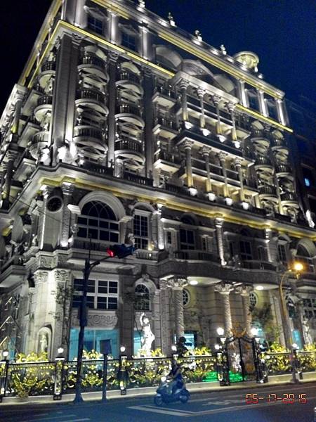 1屋4妻/一屋四妻/住8層大豪宅/胡鵬飛/天宏宮/新竹縣啟德 1屋4妻/一屋四妻/住8層大豪宅/胡鵬飛/天宏宮/新竹縣啟德