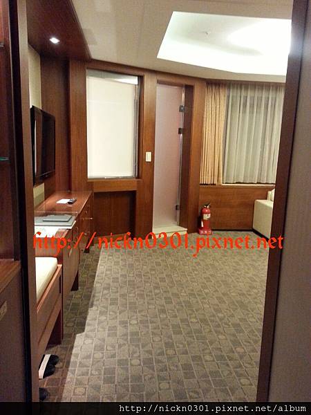 CYMERA_20150407_081018 CYMERA_20150407_081018