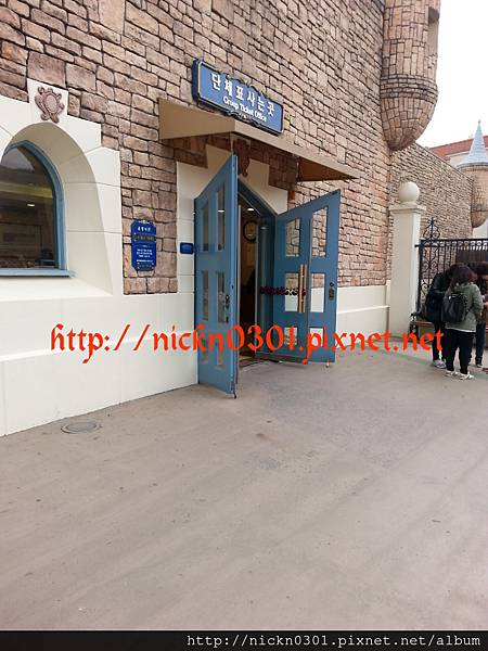 CYMERA_20150407_110753 CYMERA_20150407_110753