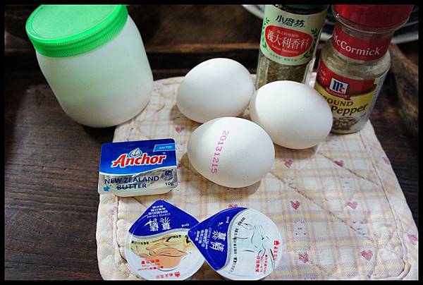 DSC04016-horz.jpg DSC04016-horz.jpg