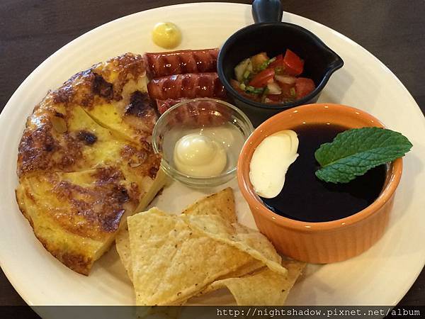 IMG_1080.jpg IMG_1080.jpg