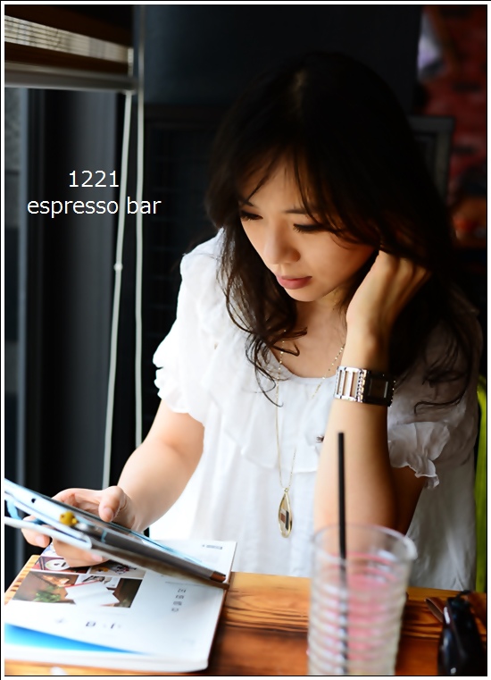 1221CAFE21 1221CAFE21