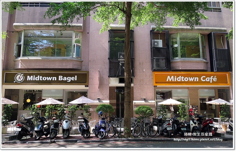 Midtown cafe 01.JPG Midtown cafe 01.JPG
