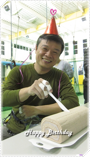 20111228_Jerry拔慶生-01.JPG 20111228_Jerry拔慶生-01.JPG