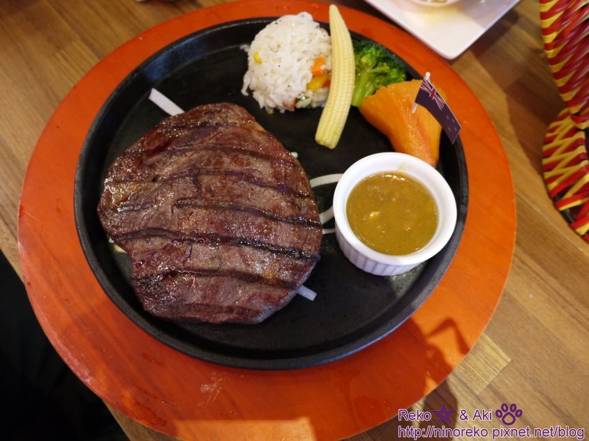 nEO_IMG_P1040716 nEO_IMG_P1040716