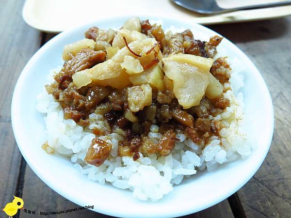 【蘆洲】黃記甲品香-好喝的排骨酥湯 【蘆洲】黃記甲品香-好喝的排骨酥湯