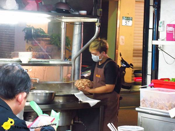 【三重】文化北路赤肉羹-便宜美味小吃 【三重】文化北路赤肉羹-便宜美味小吃