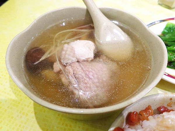 【三重】店小二魯肉飯-平民小吃魯肉飯