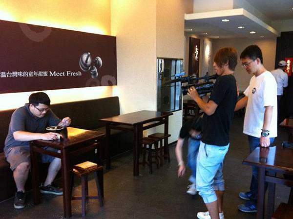 這位同學也很愛吃鮮芋仙