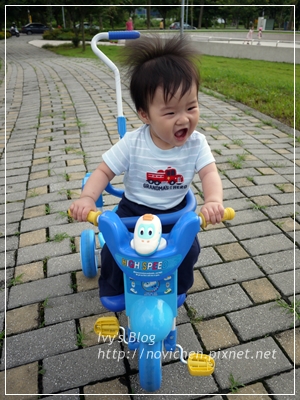 20120520[宇3Y9M4W&安1Y1W] 公園騎腳踏車_4