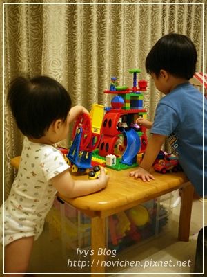 20120606[宇3Y10M3W&安1Y4W] 玩積木_8