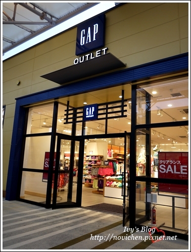 Outlet_15