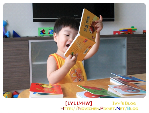 [1Y11M4W] 看書_4.JPG