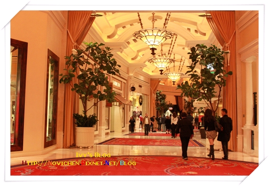 [16M1W] 14_1125 Wynn shoping center.JPG