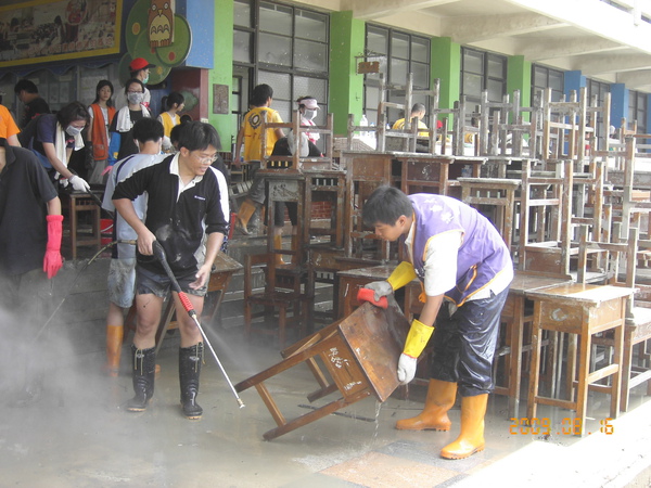 KICX8078.JPG KICX8078.JPG