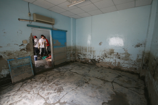 IMG_3832.JPG IMG_3832.JPG