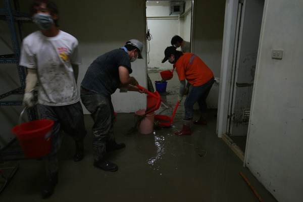 IMG_3834.JPG IMG_3834.JPG