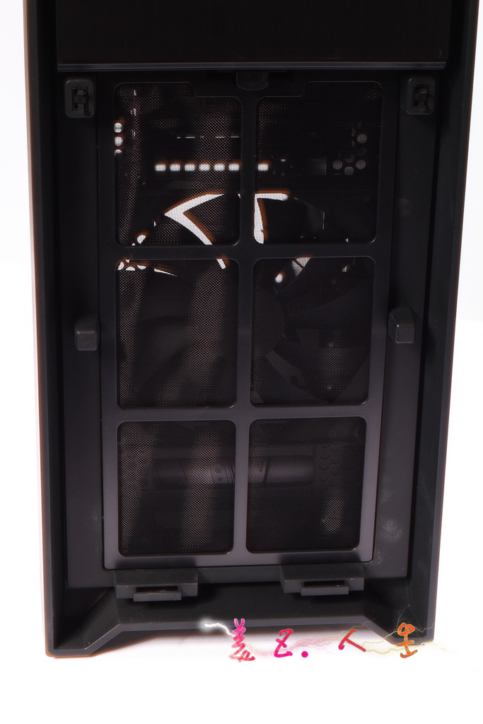 Corsair 簡約又簡單的350D中小型機殼開箱!