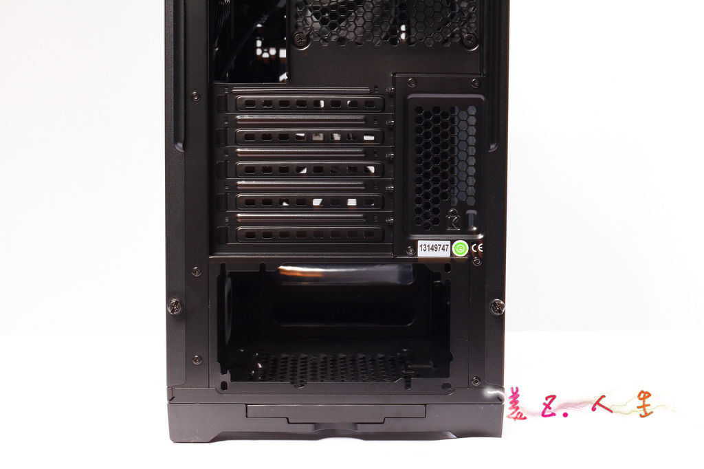 Corsair 簡約又簡單的350D中小型機殼開箱!