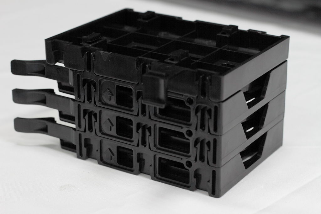 Corsair 簡約又簡單的350D中小型機殼開箱!
