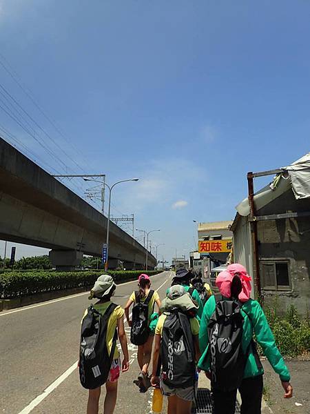 10429466_799781876706825_88048337563760785_n