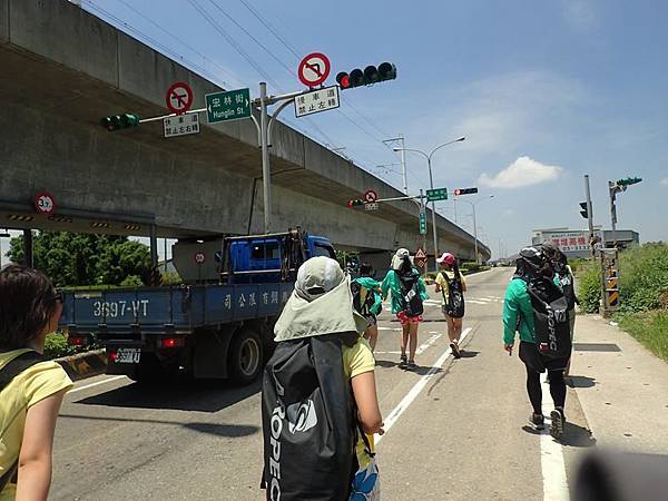 10334279_799781900040156_9042816518862044998_n