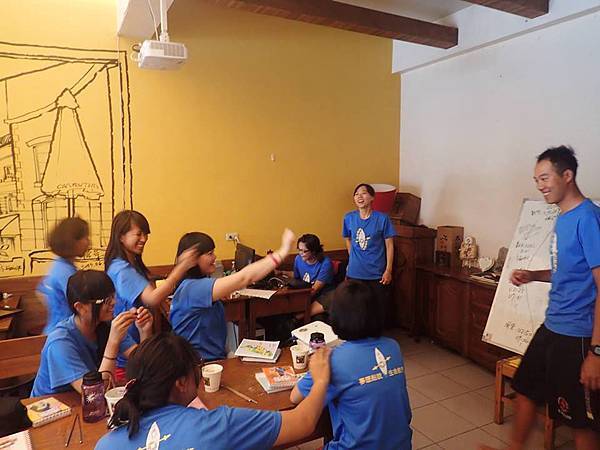 10479459_800518826633130_2000499806_n