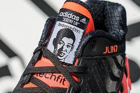 4.adidas籃球本月延續熱潮,再度為超級球星林書豪推出專屬速度戰靴Crazyquick 2 low的三款全新配色 4.adidas籃球本月延續熱潮,再度為超級球星林書豪推出專屬速度戰靴Crazyquick 2 low的三款全新配色