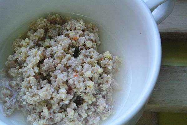 手工貓食。雞肉風味餐 手工貓食。雞肉風味餐