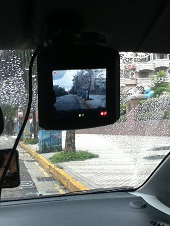 fit行車紀錄器