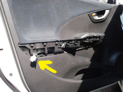 FIT DIY 解除車門連動 FIT DIY 解除車門連動