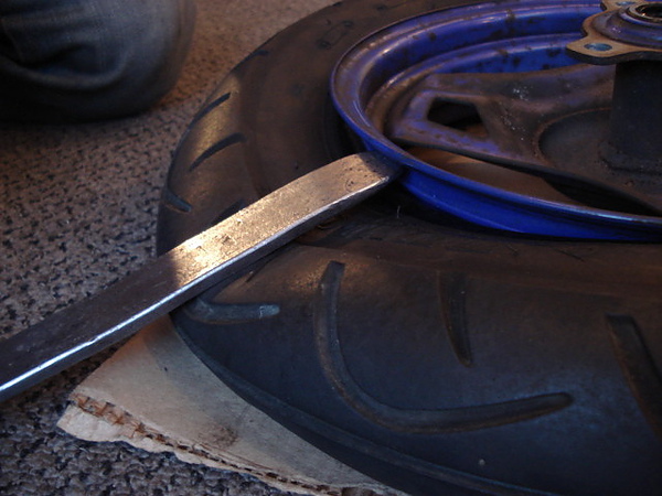 十吋輪胎拆裝 十吋輪胎拆裝