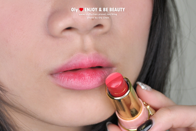 Miss Hana 花娜小姐 三色立體唇膏 RD03誘惑魅紅 Miss Hana 花娜小姐 三色立體唇膏 RD03誘惑魅紅