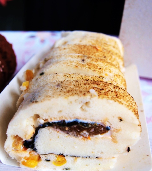 灼燒蛋糕卷.JPG 灼燒蛋糕卷.JPG