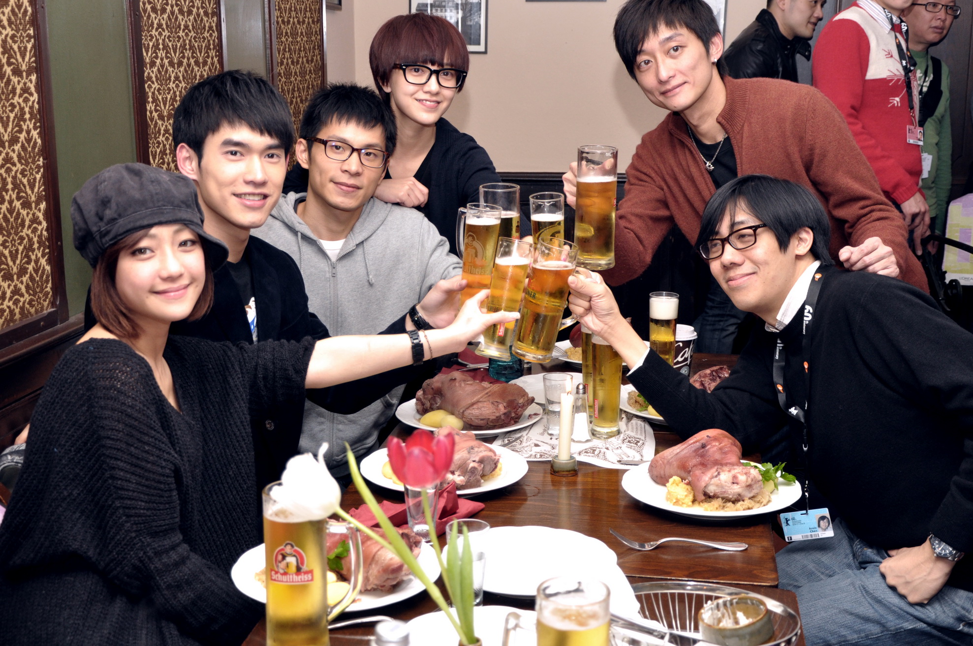 0212過年乾杯_resize.jpg 0212過年乾杯_resize.jpg