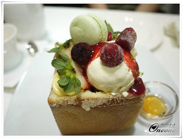 Dazzling Cafe (17).JPG Dazzling Cafe (17).JPG