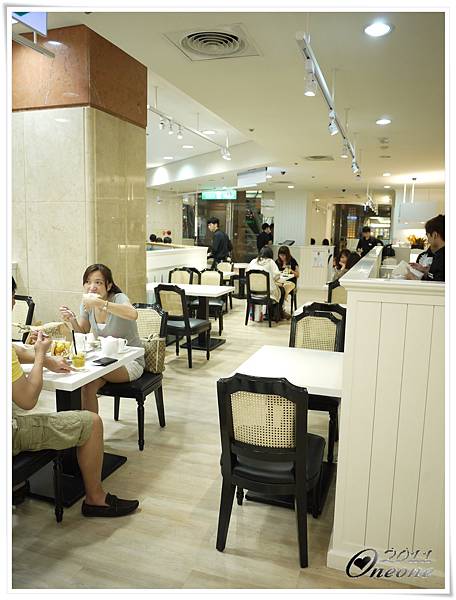 Dazzling Cafe (21).JPG Dazzling Cafe (21).JPG