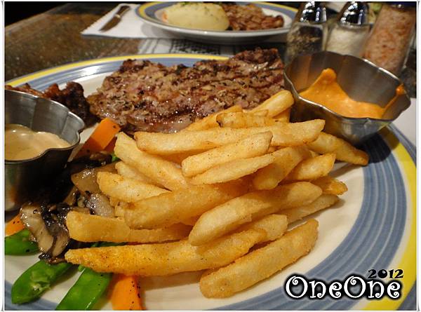 The BBQ House (9) The BBQ House (9)