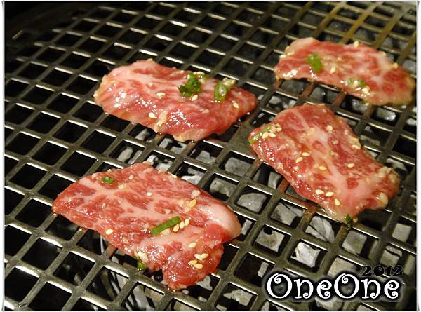 牛角板橋FE21店 (5) 牛角板橋FE21店 (5)