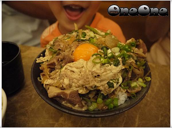 金泰 (14) 金泰 (14)