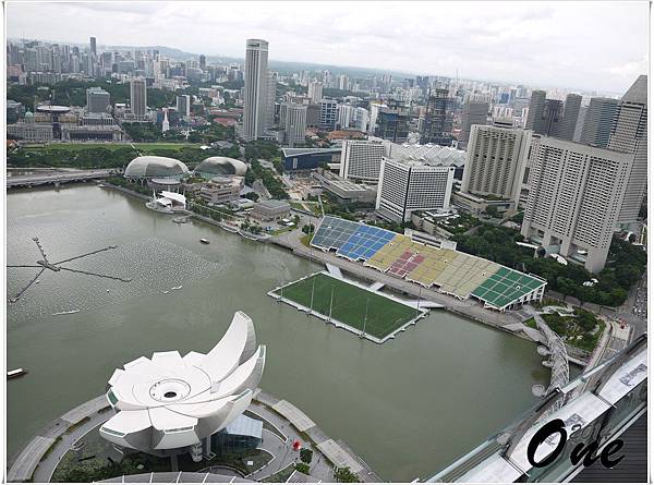 Marina Bay Sands - swimming pool (6) Marina Bay Sands - swimming pool (6)