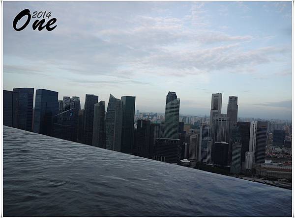 Marina Bay Sands - swimming pool (8) Marina Bay Sands - swimming pool (8)