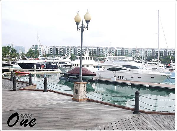 ONE15 Marina Club (27) ONE15 Marina Club (27)