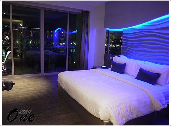 ONE15 Marina Club (1) ONE15 Marina Club (1)
