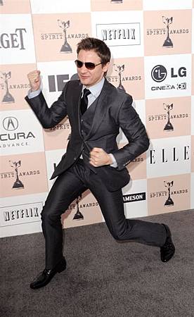 Jeremy+Renner (5).jpg