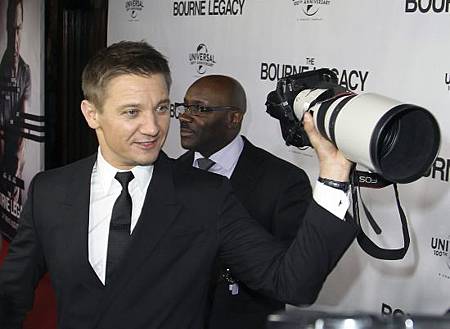 JR-Australian (6).jpg