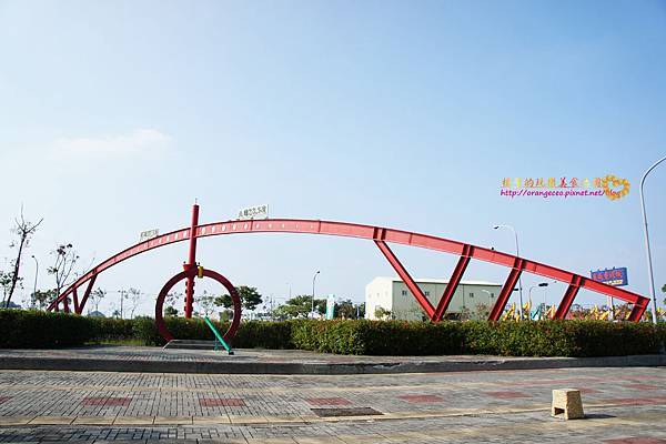 DSC041100 DSC041100